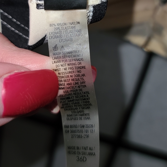 Rare! DISCONTINUED! VS Push-Up Bikini Top - Picture 10 of 11